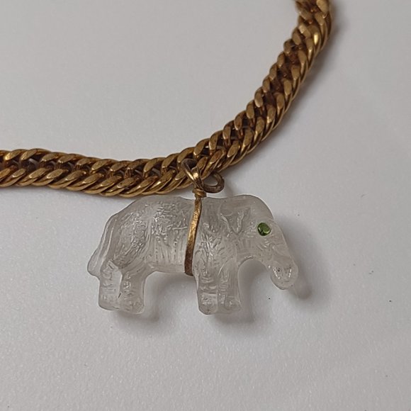Cute Little Metal And Glass Elephant Charm Bracelet - Picture 2 of 9